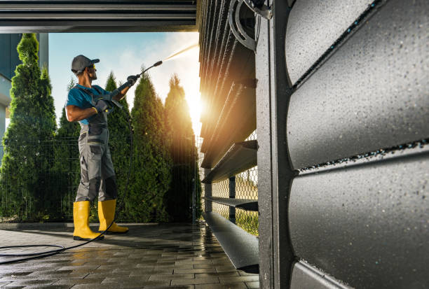 Best Commercial Pressure Washing in East Franklin, NJ